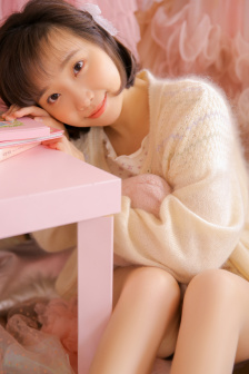 女角色翻白眼流口水流眼泪图片